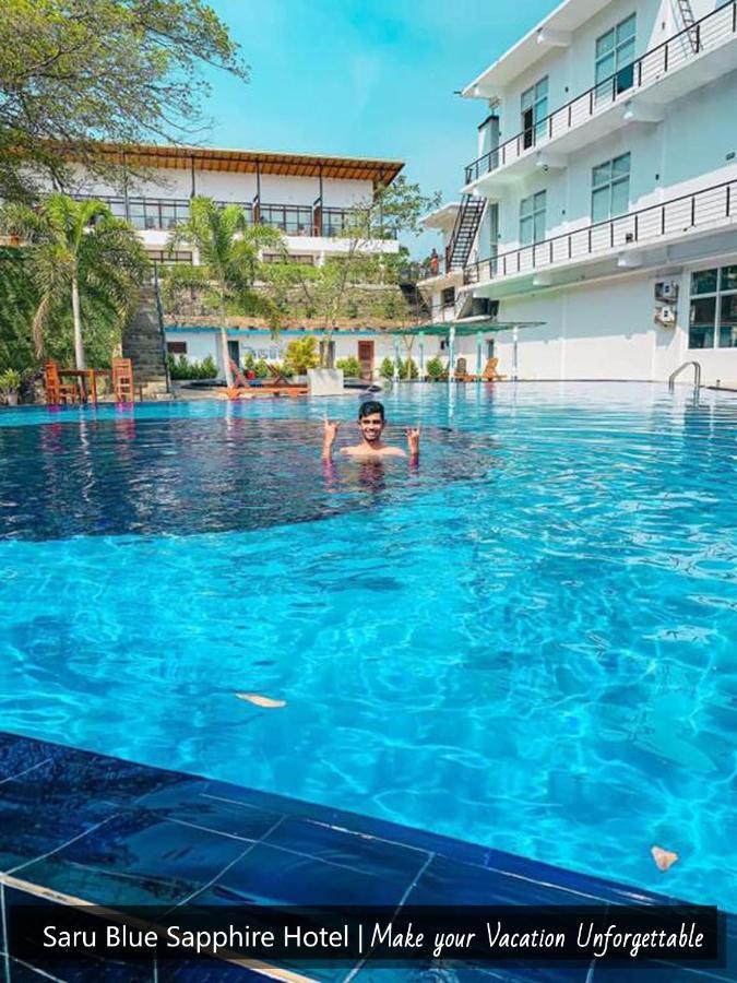 Saru Blue Sapphire Hotel Godakewela Buitenkant foto
